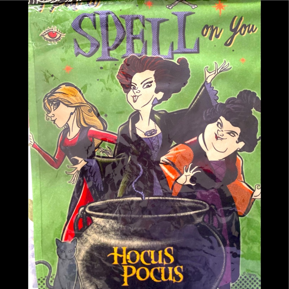 Hocus Pocus Garden Flag